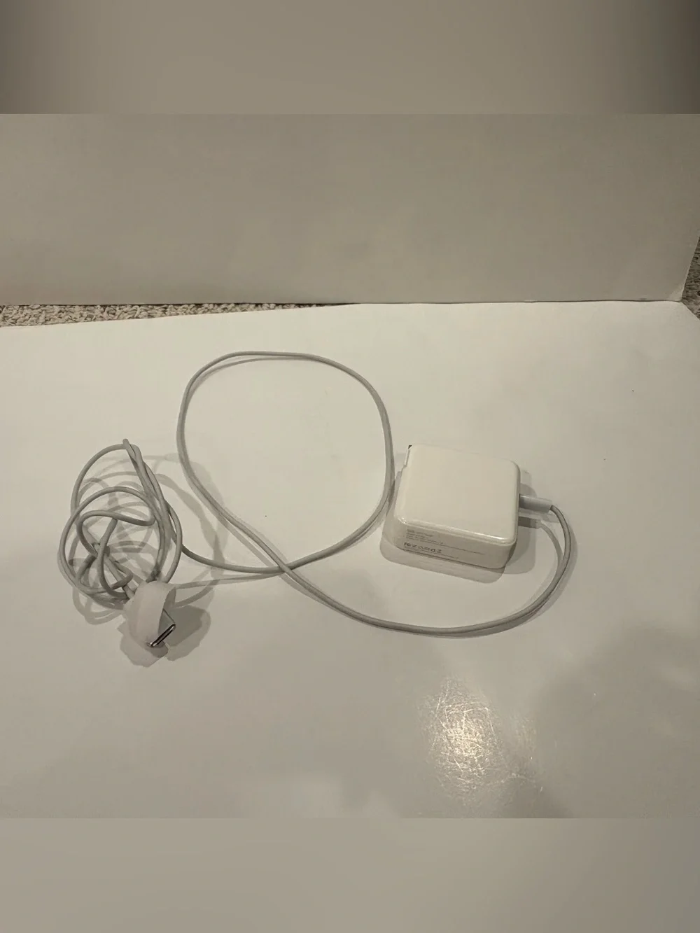 Apple 140W USB C Charger